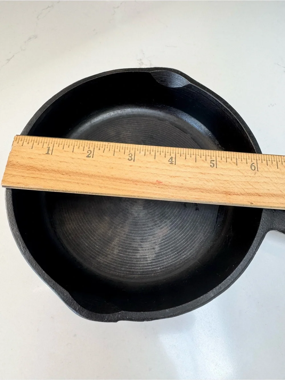 Vintage Taiwan NB2 Cast Iron Skillet – 6” Small Egg Fry Pan Dual Spouts